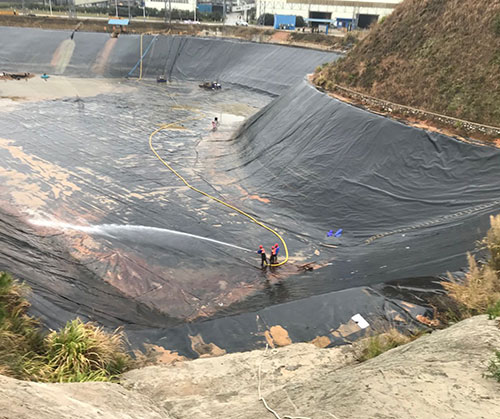 霞浦废水池清理